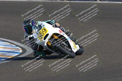 media/Oct-12-2025-CRA (Sun) [[e621380112]]/Races/Race 12/